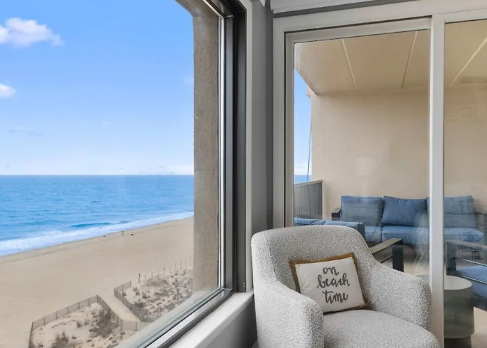 Spectacular Oceanfront Escape - Unit 1103 Ferienhaus *