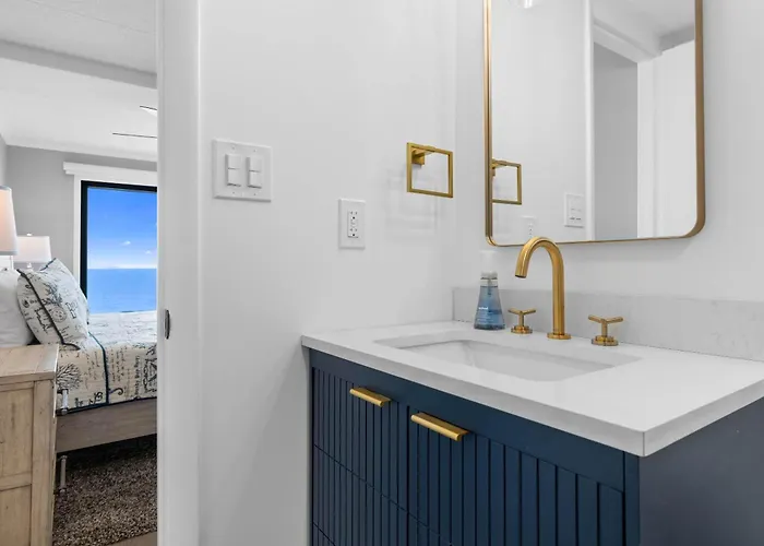 Spectacular Oceanfront Escape - Unit 1103 *